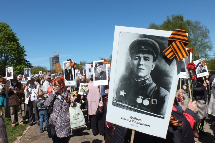 Никто не забыт: в Екатеринбурге проходит акция «Вспомним всех поименно»