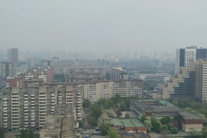Метеоролог объяснил, откуда в Екатеринбург вновь пришел запах гари