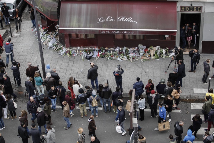 СМИ назвали имя организатора терактов в Париже