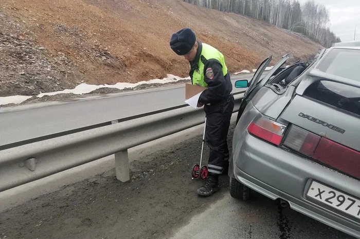 Жена водителя погибла на 312-м километре трассы Пермь-Екатеринбург (ФОТО)