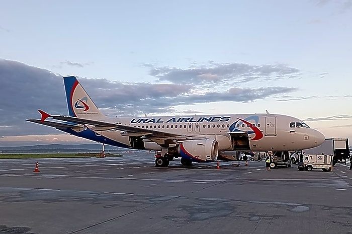 Самолет «Уральских авиалиний», летевший в Дубай, сел в Сочи из-за забившегося туалета