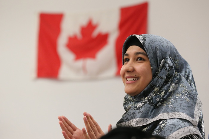 Канада планирует в 2017 году принять 300 тыс. мигрантов