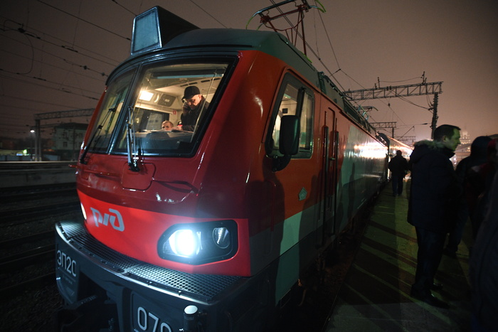 В Екатеринбурге пассажира сняли с поезда за пьянство и мат