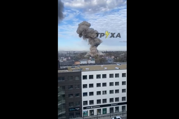 Минобороны заявило об ударах по складам с иностранным оружием в Запорожье