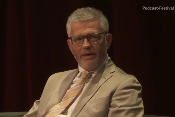 Экс-посол Украины Мельник нахамил лидеру фракции в Бундестаге