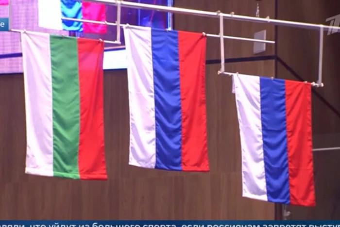 Тренер заявила о согласии почти всех лучших гимнастов на нейтральный флаг