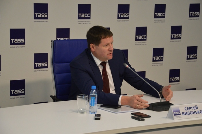 Вице-губернатор Бидонько обратился к бизнесу за помощью в организации референдума по Конституции