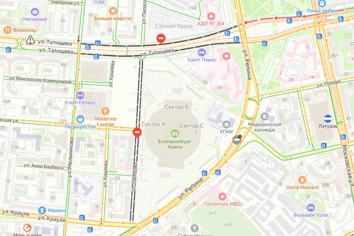 В восьми городах Свердловской области перекрыли дороги