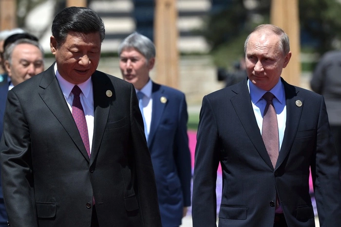 Путин наградил главу Китая высшим орденом России