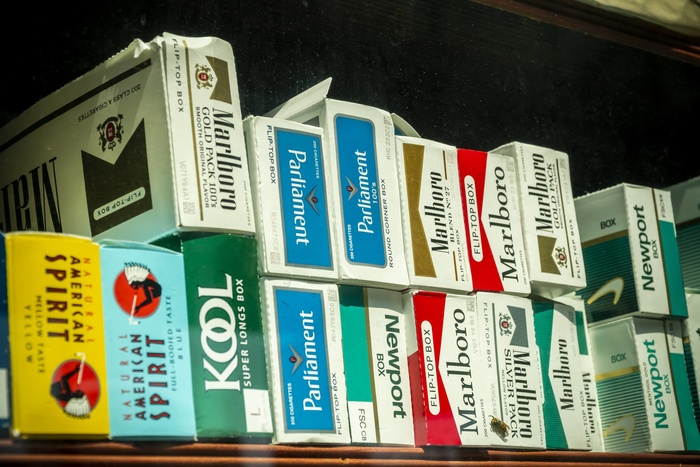 Табачники впервые договорились о раздаче изделий с никотином в самолетах