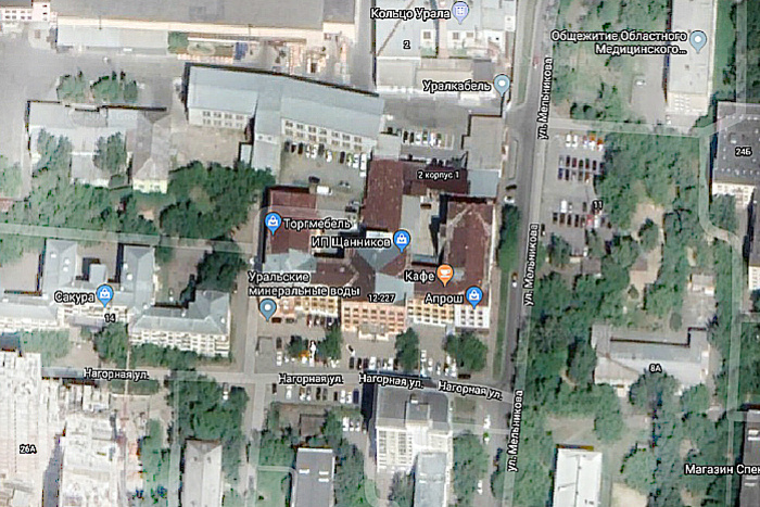 В Екатеринбурге активисты остановили снос исторического здания
