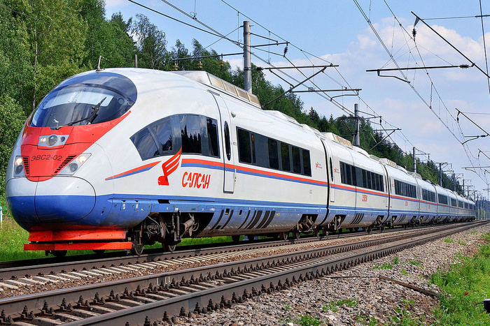 Медведев утвердил маршрут высокоскоростной железной дороги до Челябинска