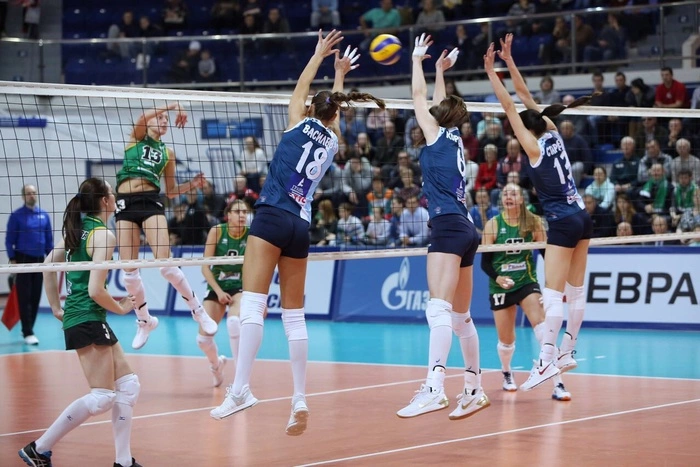 «Уралочка-НТМК» не совладала с казанским «Динамо»