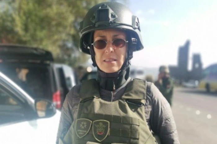 Екатеринбуржская певица Юлия Чичерина стала гражданкой ДНР