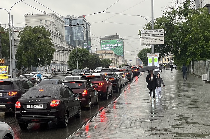 Дождь не закончится. МЧС выпустили обращение к свердловчанам