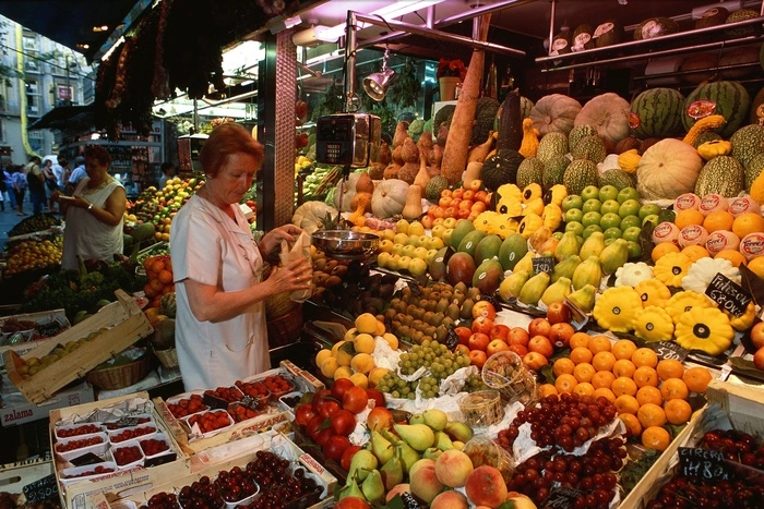 Испанские фермеры попросили Россию о помощи