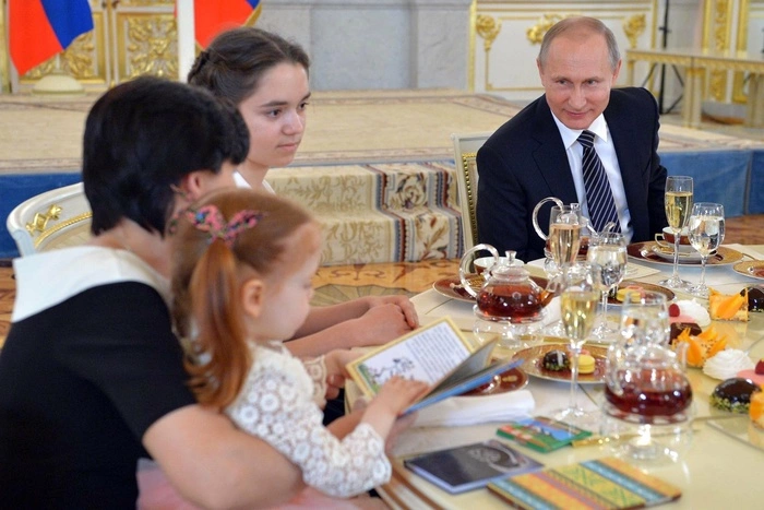 Певица Слава обратилась к Владимиру Путину. «У меня такой крик души сейчас»