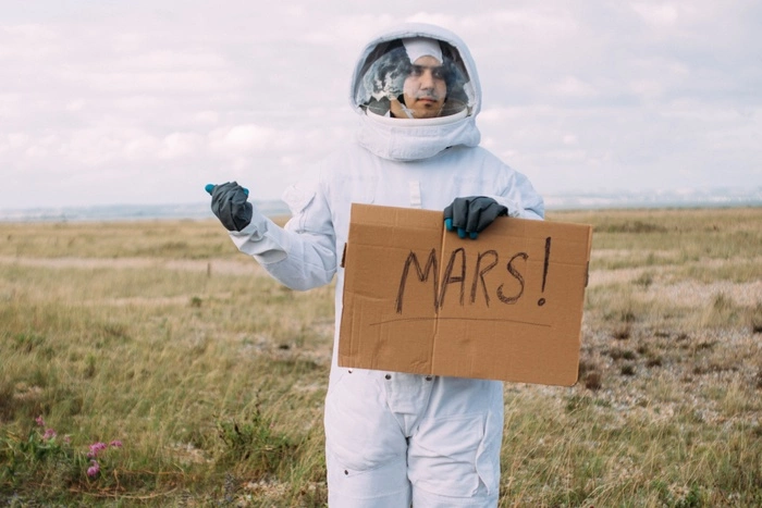 В Свердловской области мужчина зарезал знакомую из-за того, что та назвала его космонавтом