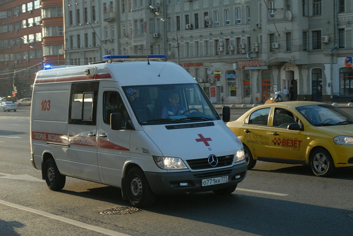 Пьяный «больной» напал на бригаду скорой помощи в Екатеринбурге