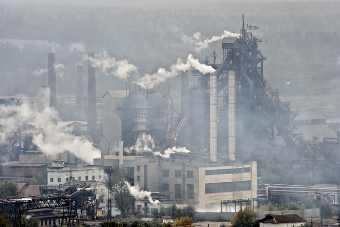 На Урале фиксируют первую степень опасности из-за загрязнения воздуха