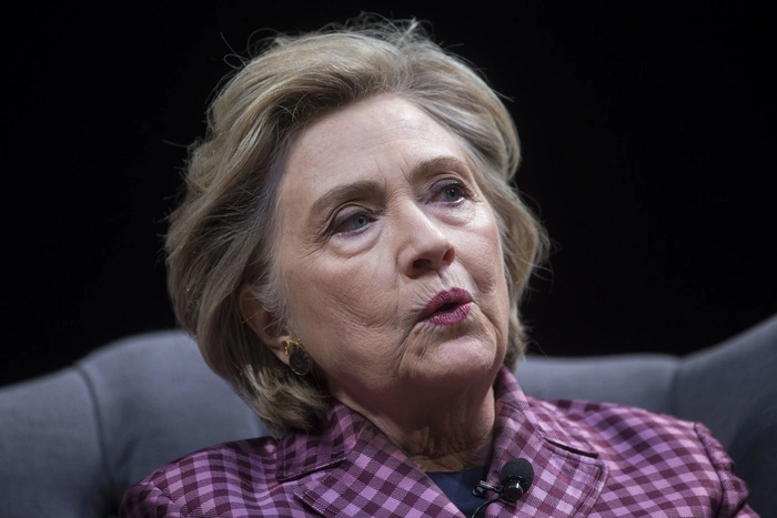 В Екатеринбурге вынесли приговор хакеру Lurk, взломавшей почту штаба Клинтон