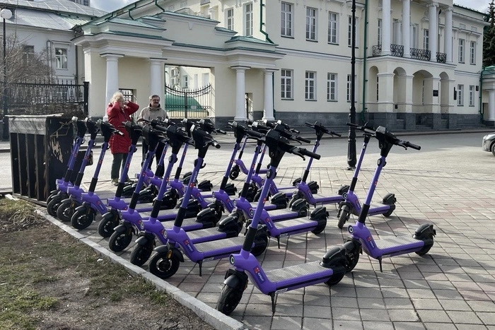 Такого не ожидали: жителей нового района Екатеринбурга разбудил странный шум