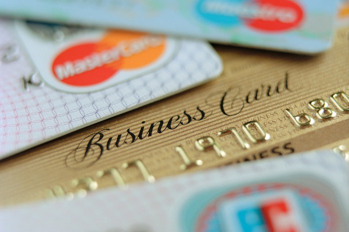 Mastercard разрешит подтверждать платежи с помощью селфи