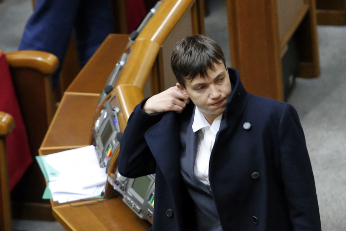 Савченко призвала россиян подняться с колен