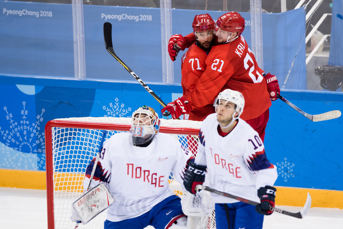 Российские хоккеисты обыгрывают норвежцев после первого периода