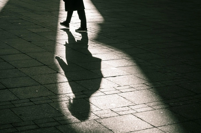 В центре Екатеринбурга нашли труп, который висел на дереве