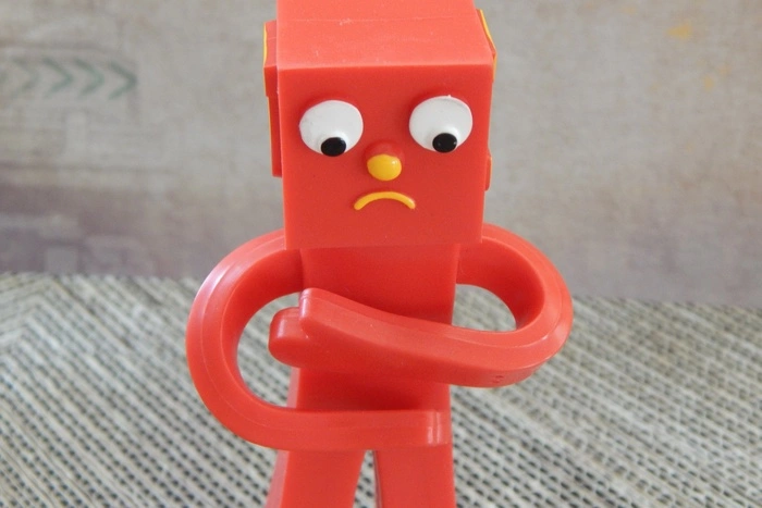 Врач назвал неочевидные симптомы коронавируса