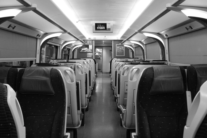 Екатеринбуржцы будут передвигаться по городу в наземном метро на «Ласточках»