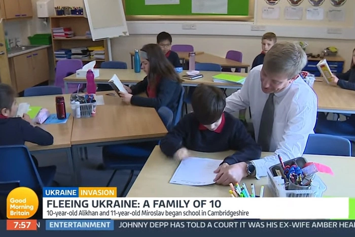 Джонсон не исключил депортацию в Руанду украинских беженцев-нелегалов