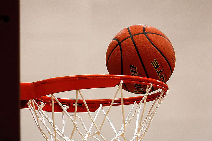 В Екатеринбурге сегодня пройдет первый матч нового турнира WINLINE BASKET CUP