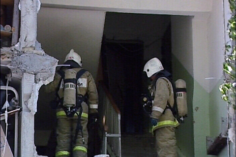 Пострадаший от взрыва дом на ЖБИ признан пригодным к эксплуатации