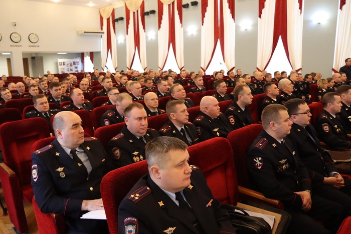 Свердловские полицейские подвели итоги работы за 2023 год