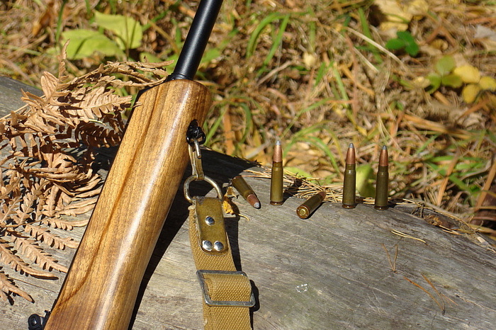 СКР выясняет мотивы суицида мужчины, чье тело нашли на парковке