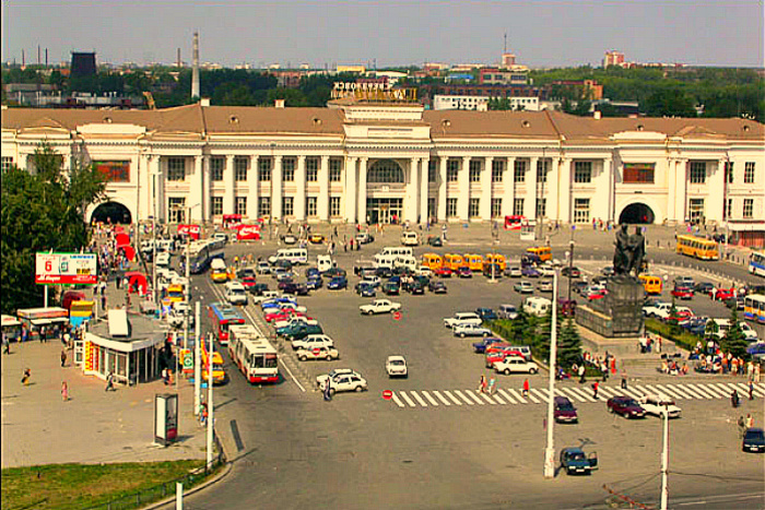 Железнодорожный вокзал Екатеринбурга принял на два дня поезд-музей