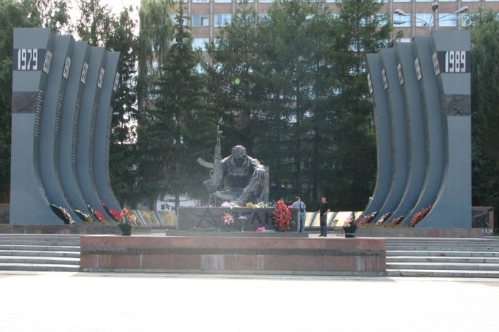 Завтра на площади Советской Армии пройдёт военный праздник