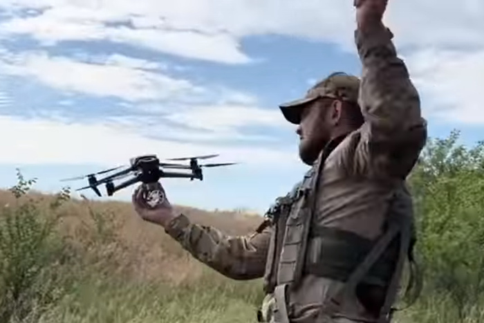 Обстрел Донецка обнажил проблему нехватки дронов у российских военных