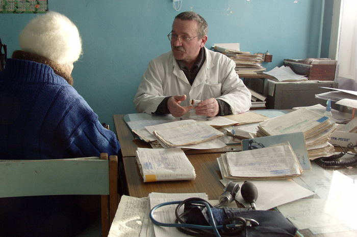 Свердловской области угрожают дефицит врачей и приток больных мигрантов