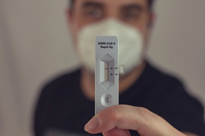 В Роспотребнадзоре сообщили, когда ПЦР дает ложный результат