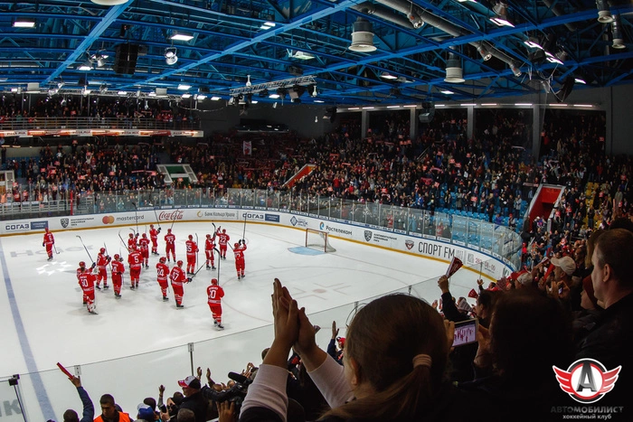 В ГУ МВД прокомментировали инцидент с укусом полицейского хоккейным болельщиком