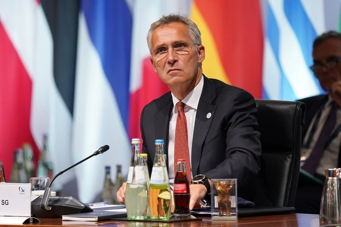 Столтенберг обсудит ситуацию вокруг Навального на Совете НАТО на уровне послов