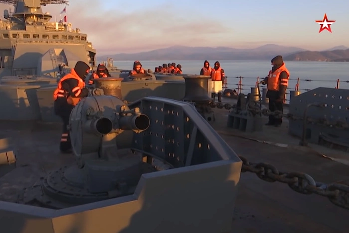 Американская подлодка нарушила госграницу РФ, шпионя за учениями российских ВМФ