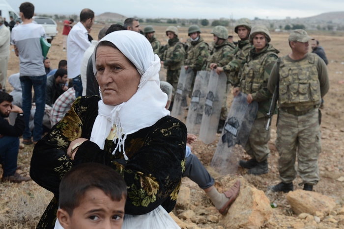 Правозащитники: турецкие пограничники стреляют в беженцев
