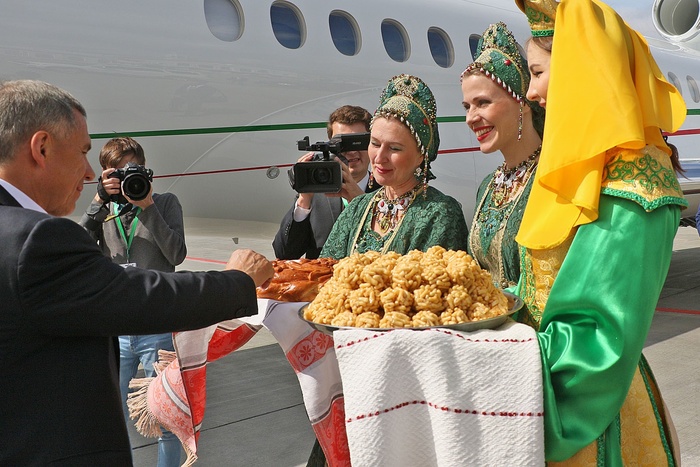 Куйвашев и главы Татарстана и Башкортостана отпраздновали областной Сабантуй