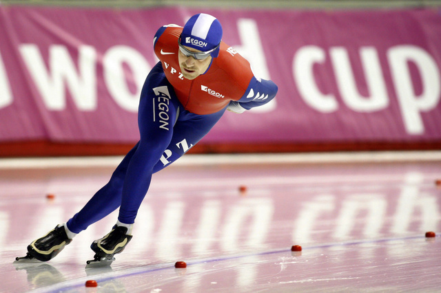 Голландским конькобежцам пригрозили дисквалификацией за отказ ехать в Россию