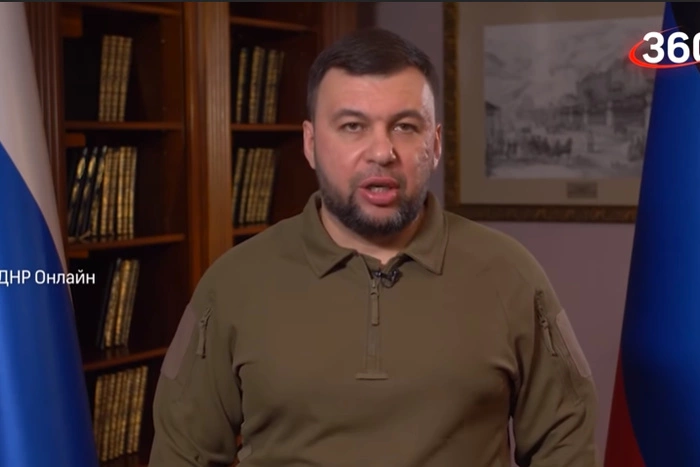 Путин поручил выплатить беженцам из Донбасса по 10 тыс. рублей