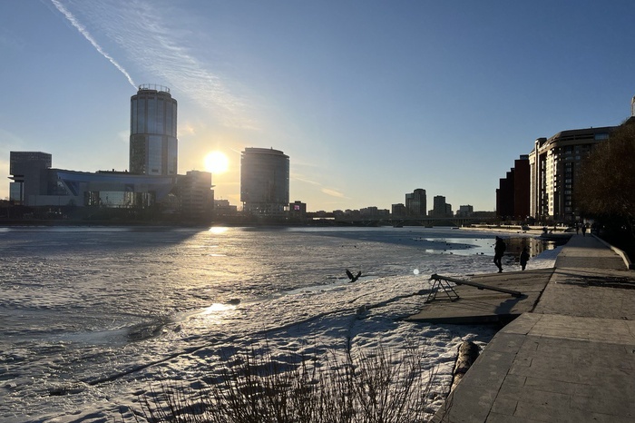 Мороз до -12 вновь ожидается в Свердловской области